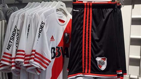 tienda river de ropa.